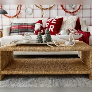 2 Pottery Barn Colossal Chunky Hand Knit Cream 24" X24” Pillow Cover